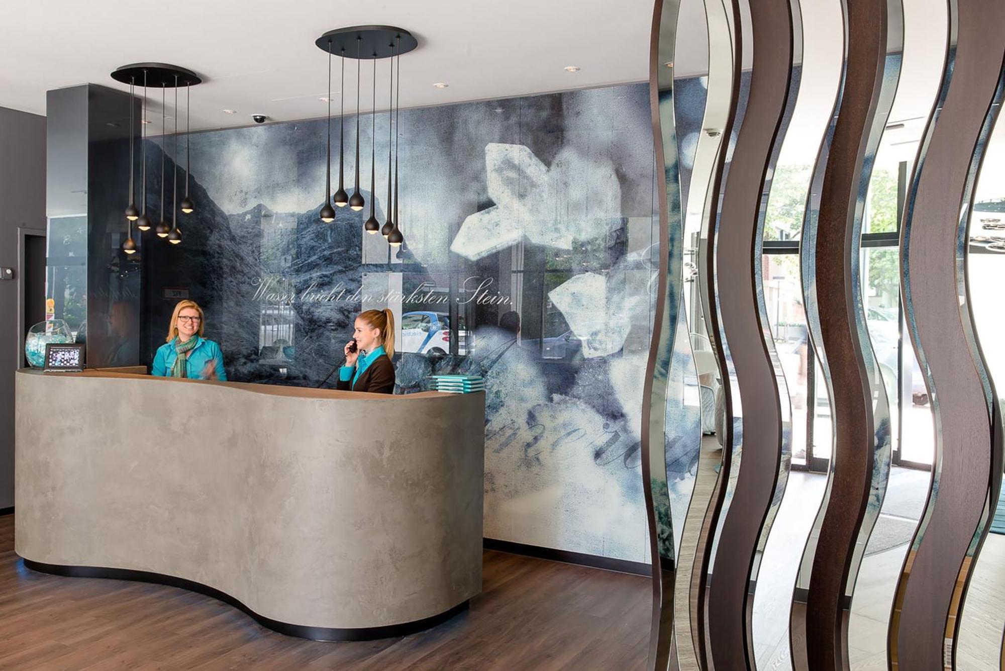 Motel One Stuttgart-Bad Cannstatt Exterior foto