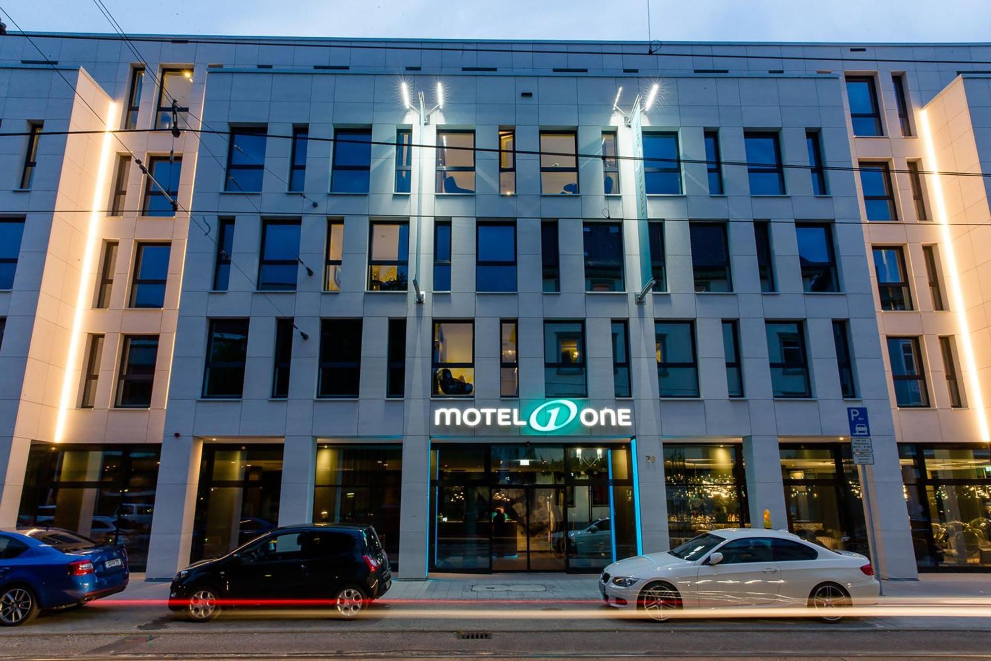Motel One Stuttgart-Bad Cannstatt Exterior foto