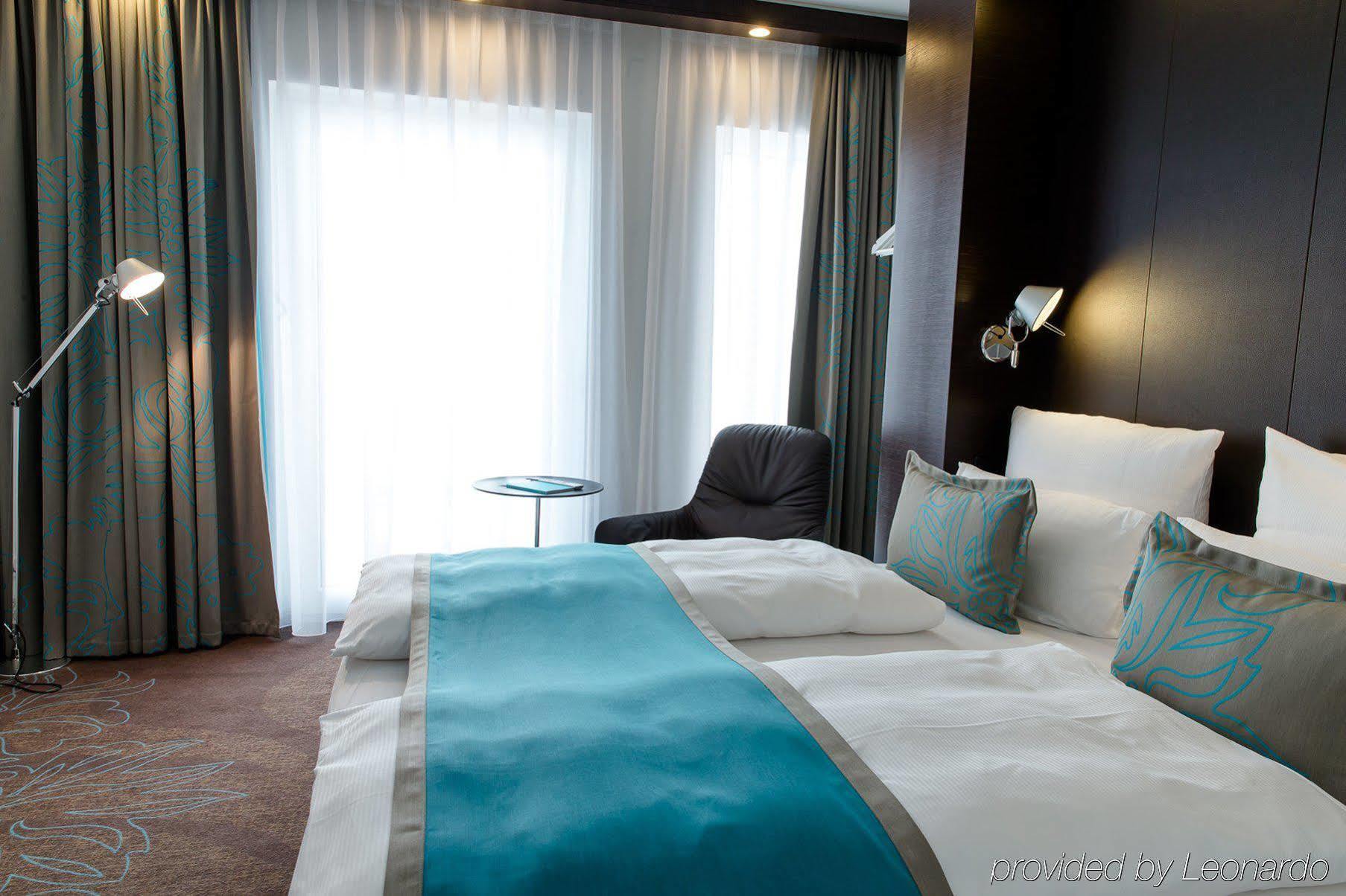 Motel One Stuttgart-Bad Cannstatt Exterior foto